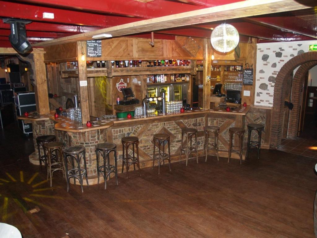 菩提树下的酒店 罗登 外观 照片